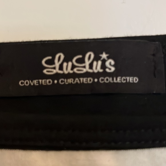 Lulu’s navy and cream stripped cotton dress - Picture 2 of 3